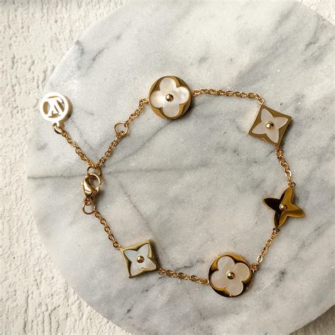 lv clover bracelet